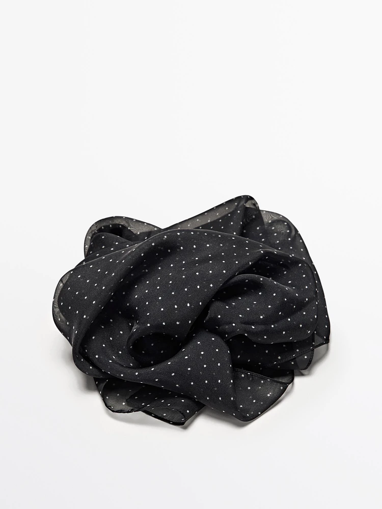 Foulard imprimé à pois 100 % soie
