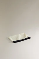 WATERPROOF TOILETRY BAG