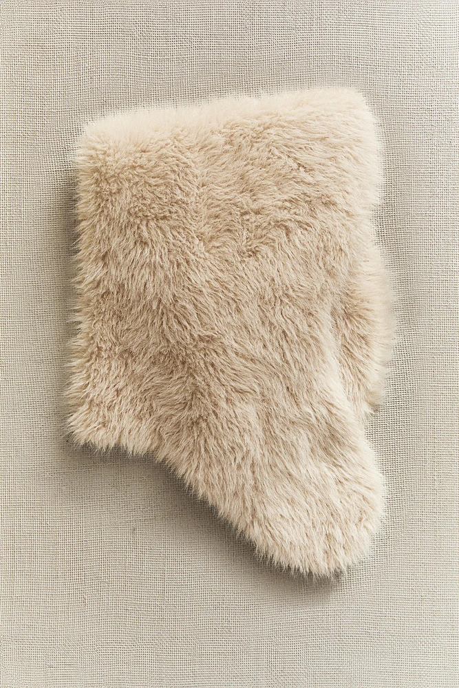 LONG PILE BLANKET