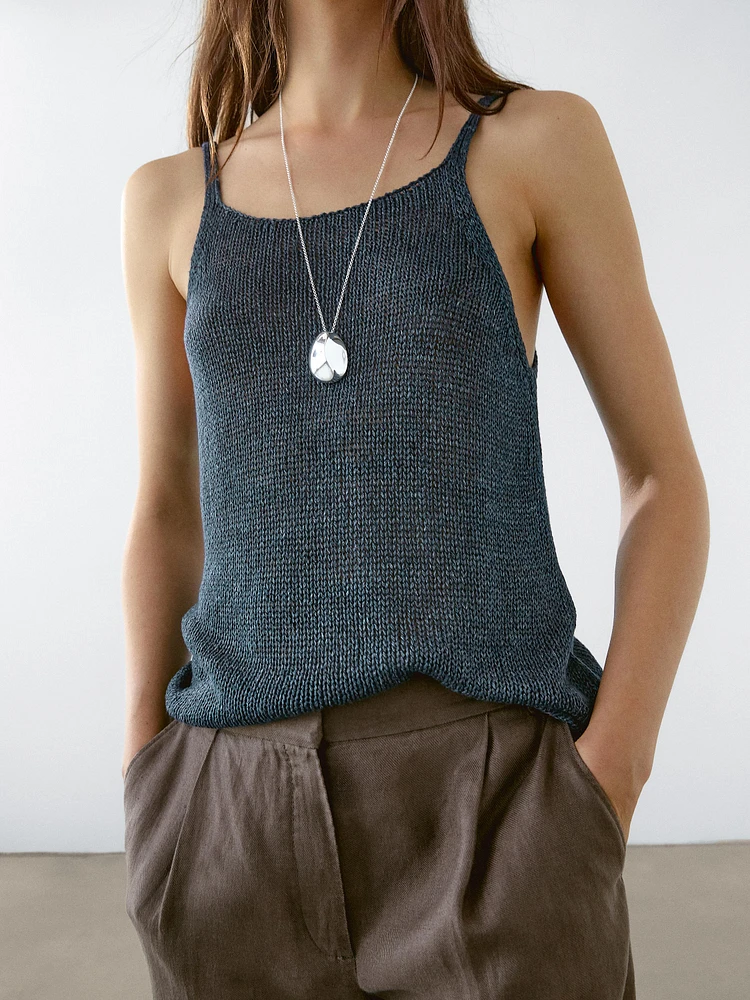 Top en maille à encolure américaine