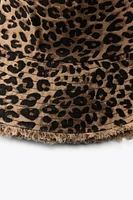 ANIMAL PRINT FRAYED BUCKET HAT
