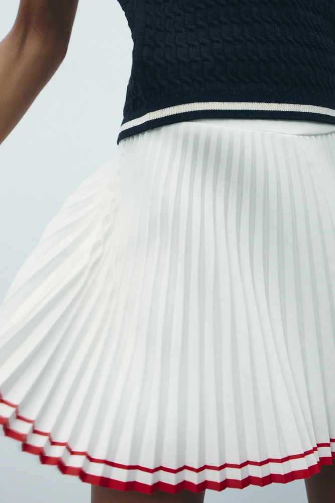 PLEATED MINI SKIRT