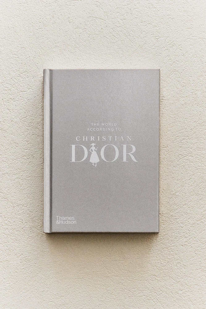LIVRE THE WORLD ACCORDING TO CHRISTIAN DIOR