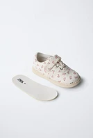 BAREFOOT FLORAL SNEAKERS