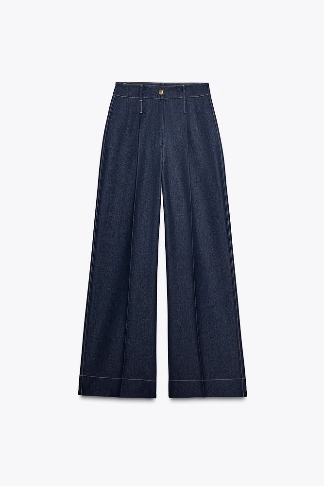 PANTALON LARGE À SURPIQÛRES CONTRASTANTES