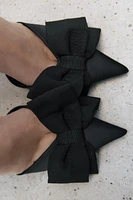 BOW TRIM HEELED SHOES