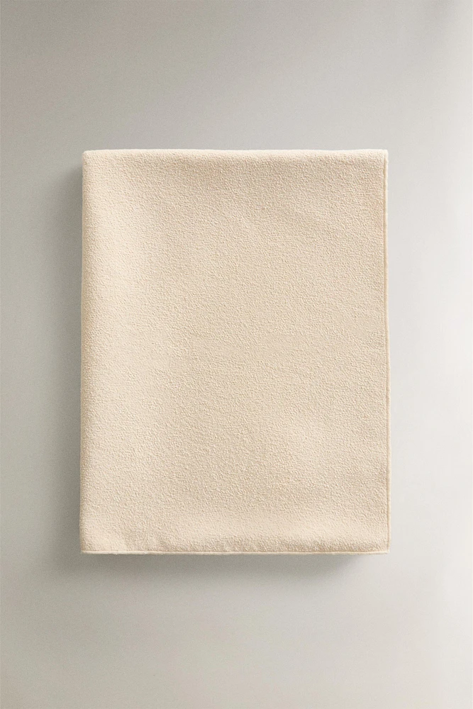 NON-SLIP SPORTS TOWEL