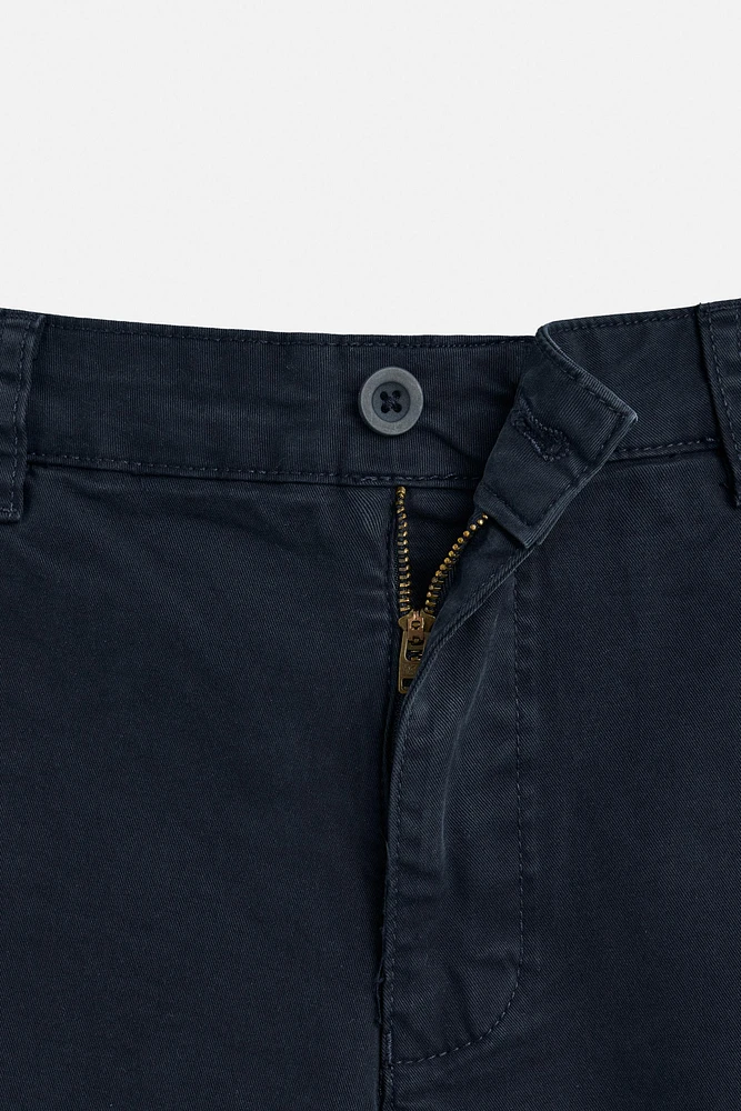 SKINNY CHINO PANTS