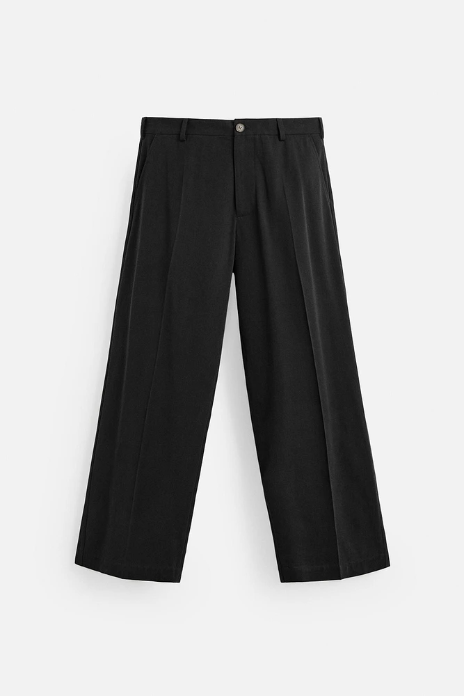 FLOWY STRAIGHT FIT PANTS