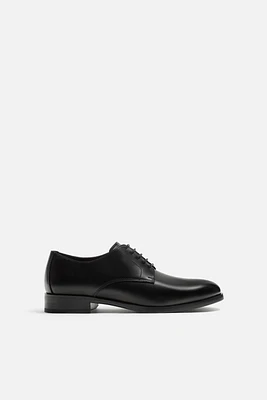 DRESS SHOES