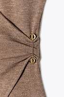 TEXTURED CLASP TOP