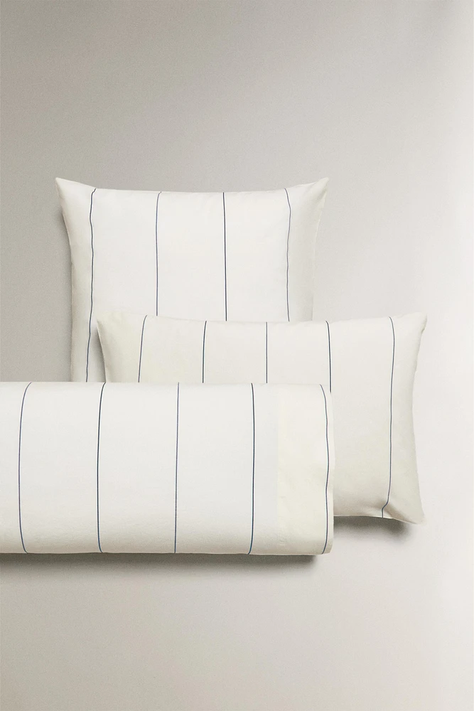 STRIPED PILLOWCASE