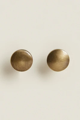 SET OF ROUND BRASS KNOBS (SET OF 2