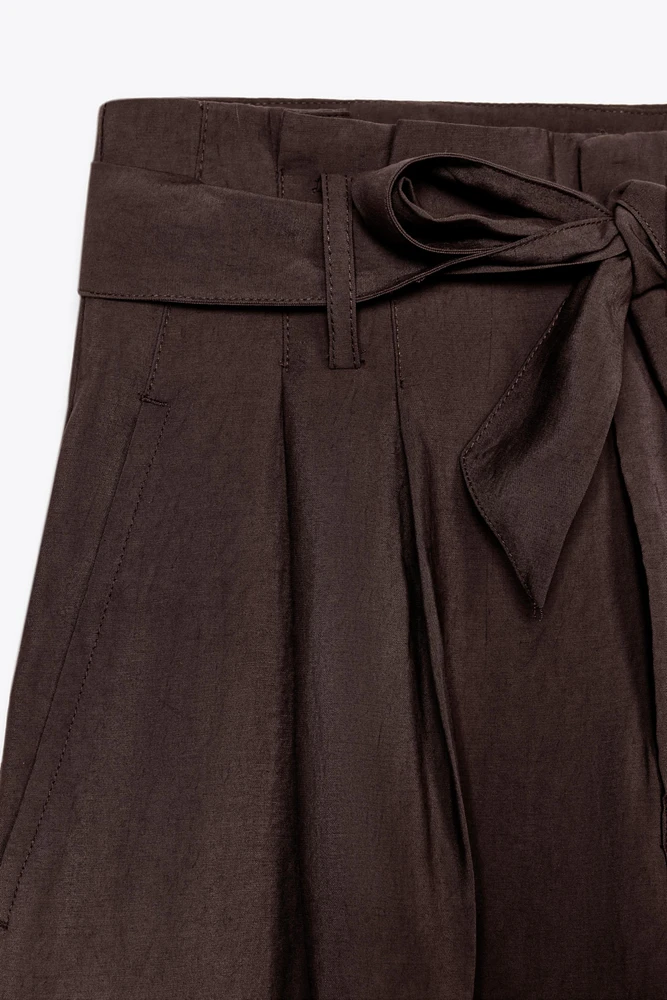 PANTALON LARGE CEINTURE