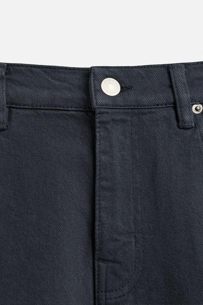 BERMUDA EN DENIM REGULAR FIT