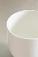 WHITE PORCELAIN MUG