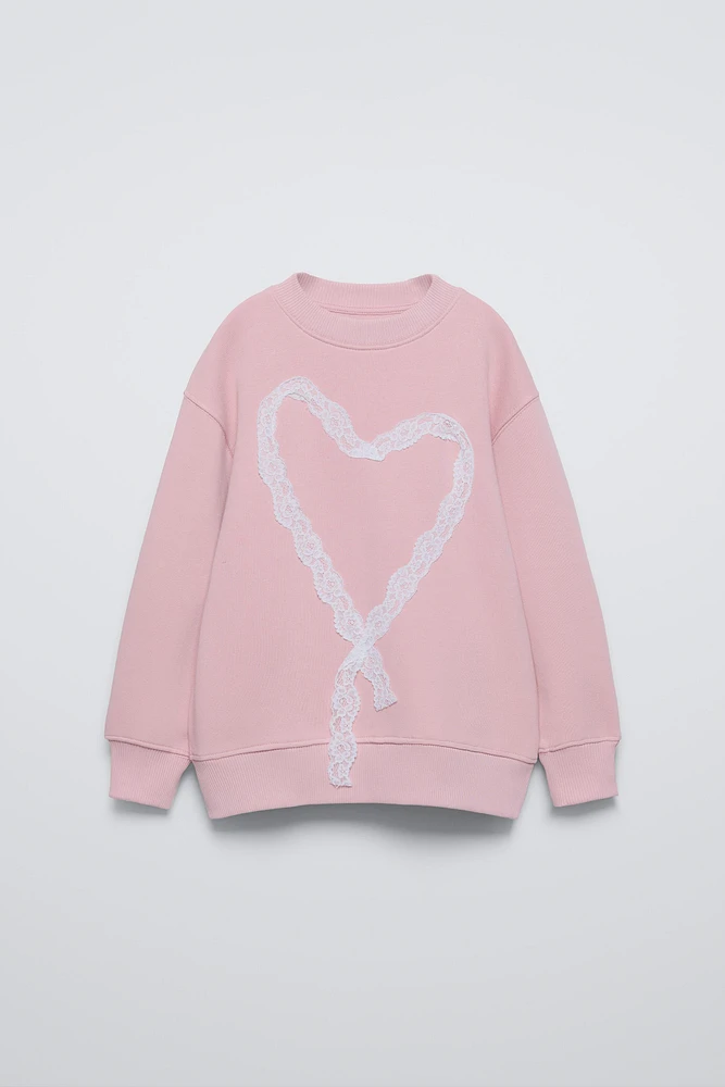 LACE HEART SWEATSHIRT