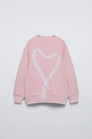 LACE HEART SWEATSHIRT