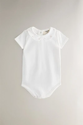 BAVOIR ENFANT BRODERIE FLEURS