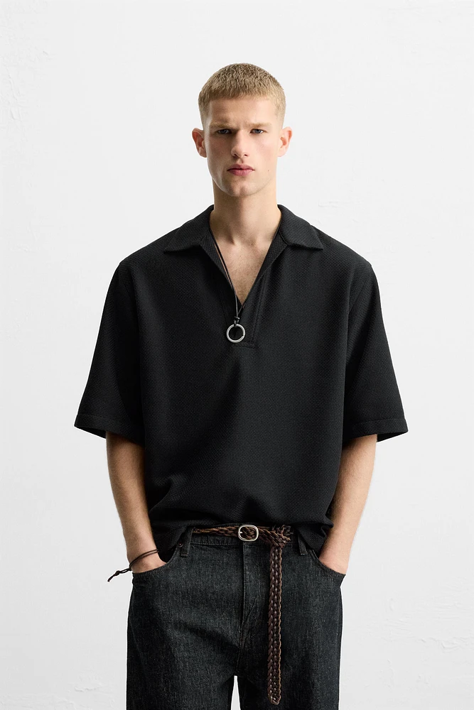 RELAXED FIT TEXTURED POLO SHIRT