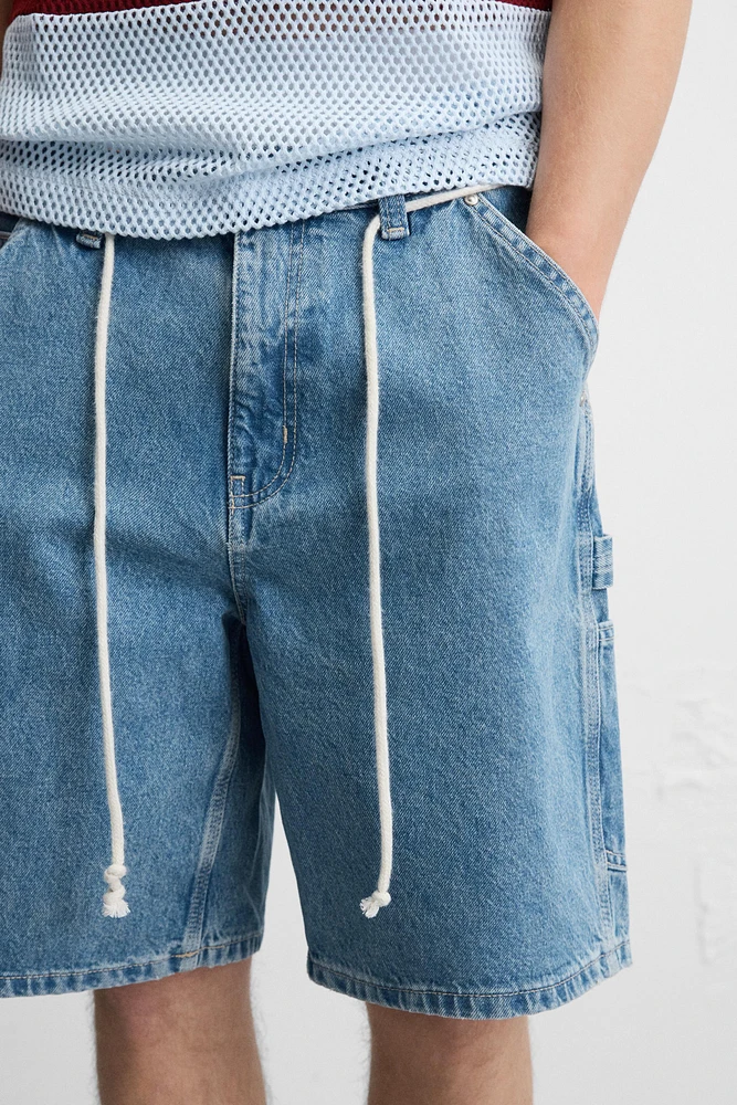 BERMUDA EN DENIM À POCHE DE CHARPENTIER