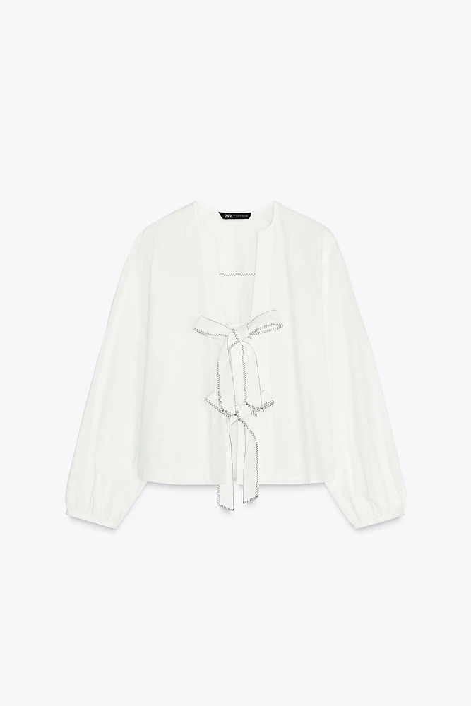 BLOUSE EN POPELINE À LACETS