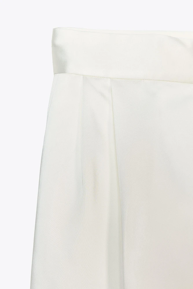 PANTALON SATINÉ TAILLE HAUTE PLIS