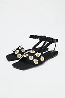 CROCHET FLORAL SANDALS