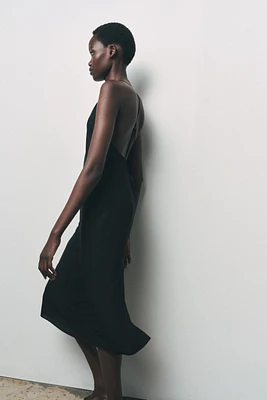 ROBE LONGUE DOUBLURE À BRETELLES MULTIPOSITIONS