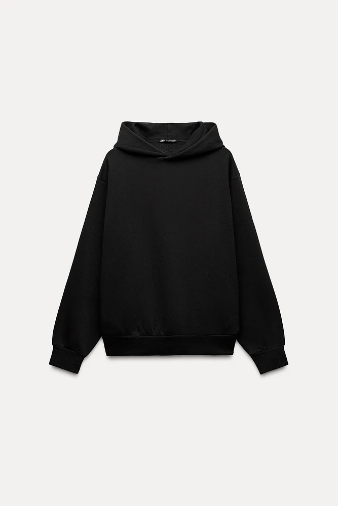 POCKETED HOODIE SWEATSHIRT