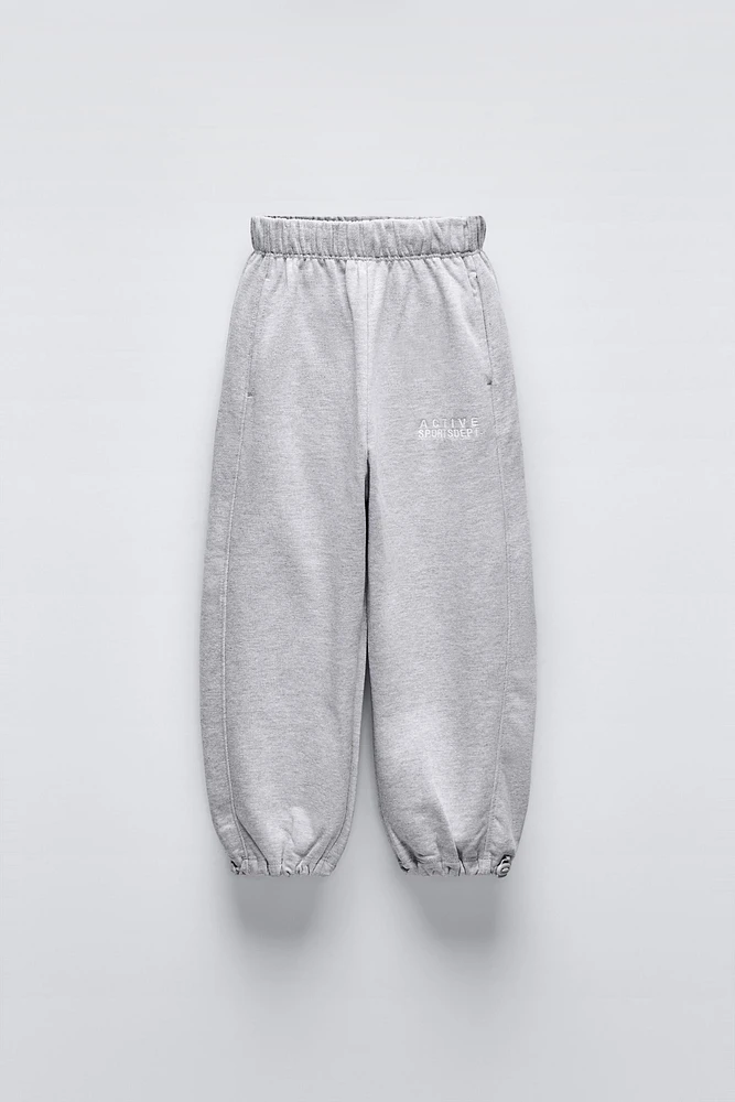 PANTALON DE JOGGING BRODÉ