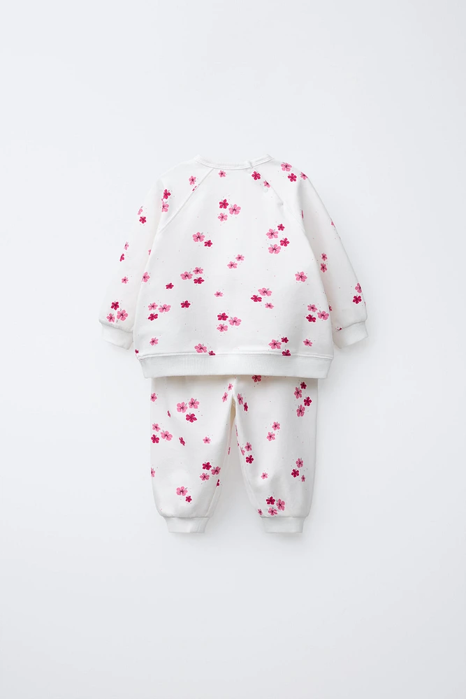 PRINTED SWEATSHIRT AND PANTS SET