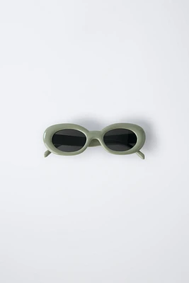 OVAL SUNGLASSES