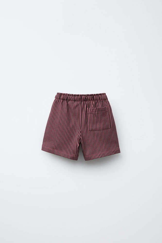 STRIPED LABEL PLUSH SHORTS