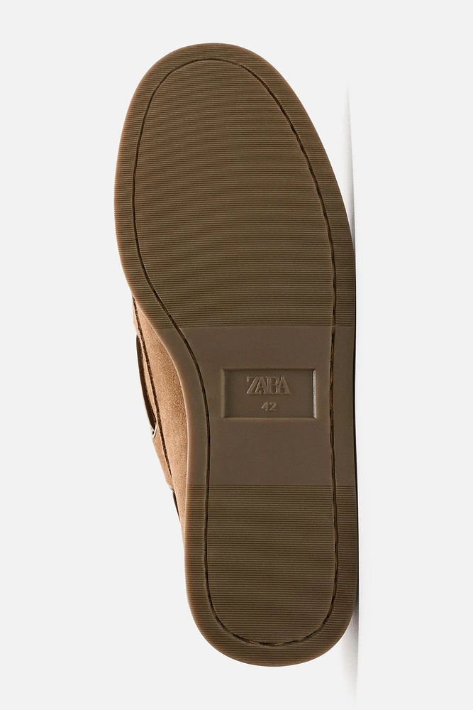 LEATHER BOAT SHOES