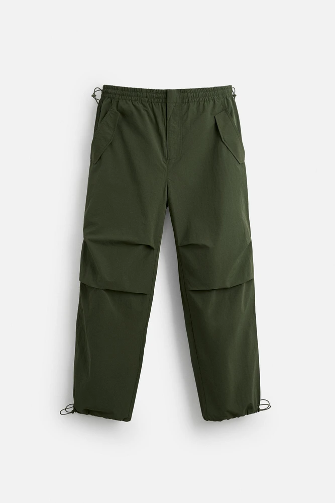 TECHNICAL PARACHUTE PANTS