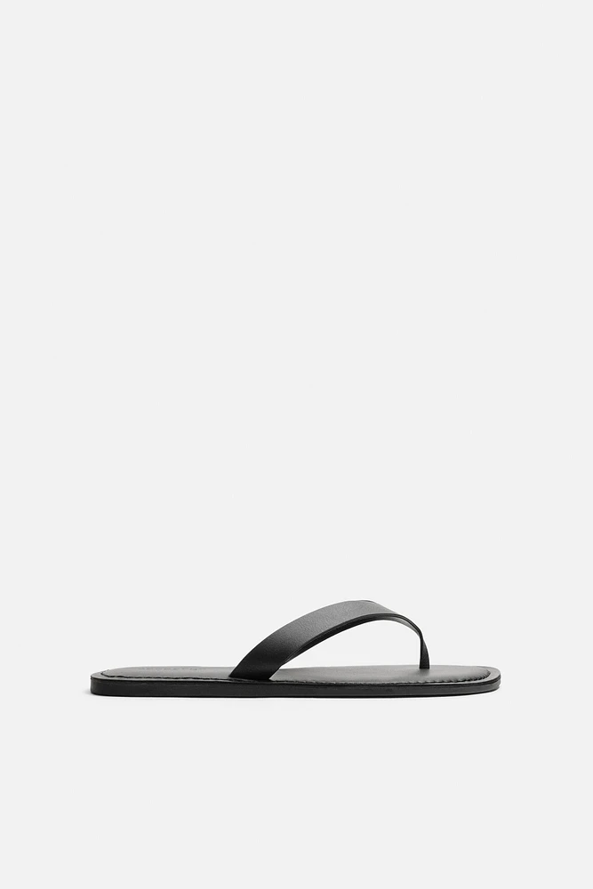 LEATHER STRAP SANDALS
