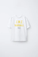 VARSITY JOGGING T-SHIRT