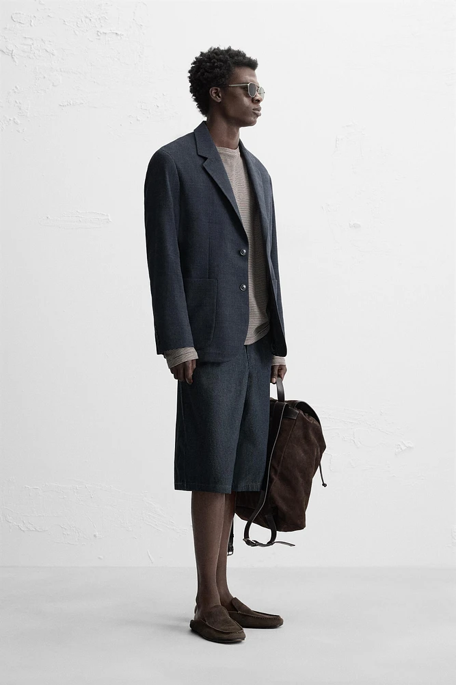 REGULAR FIT TEXTURED BLAZER