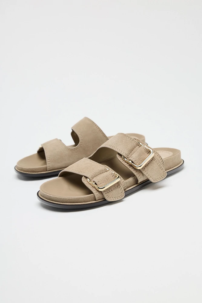 SPLIT LEATHER STRAPPY FLAT SANDALS