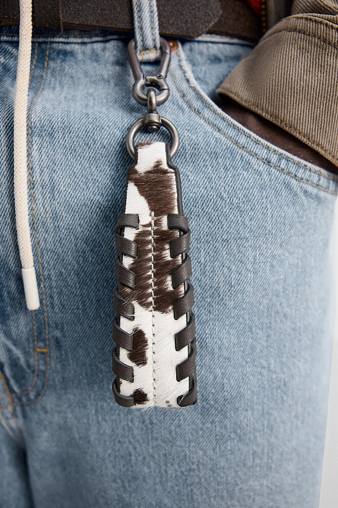 LEATHER KEYCHAIN