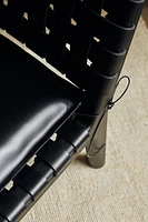 LOUNGE CHAIR 01