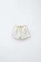 FLORAL PRINT BERMUDA SHORTS