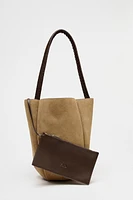 WOVEN SPLIT LEATHER FLOWER BUCKET BAG