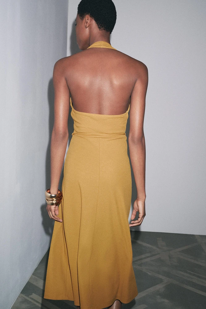 ROBE HALTER CEINTURE