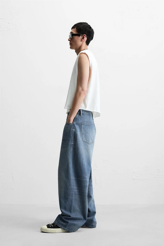 BALLOON FIT JEANS