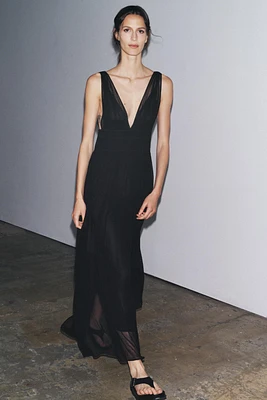 GEORGETTE DRESS WITH ELASTICATED RUCHING