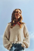 PULL EN MAILLE RÉSILLE À FRANGES