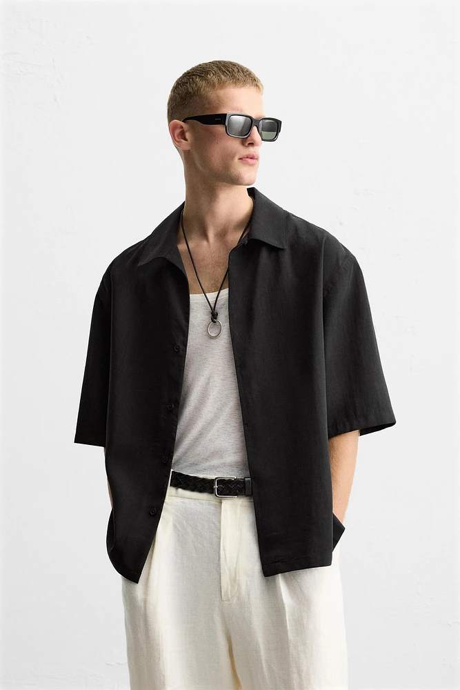 RELAXED FIT FLOWY SHIRT