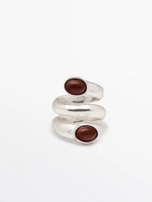 Spiral ring with encrusted details